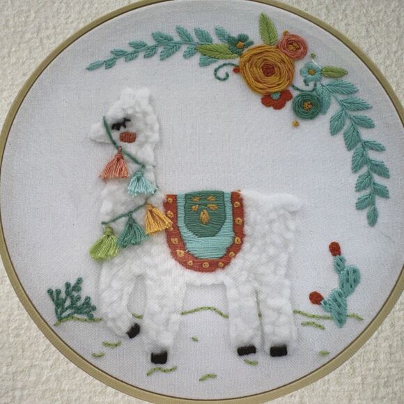 Crafts, Embroidery 8" Hoop Kit, Llama and Florals, NIP! GREAT STARTER KIT! - Picture 2 of 5